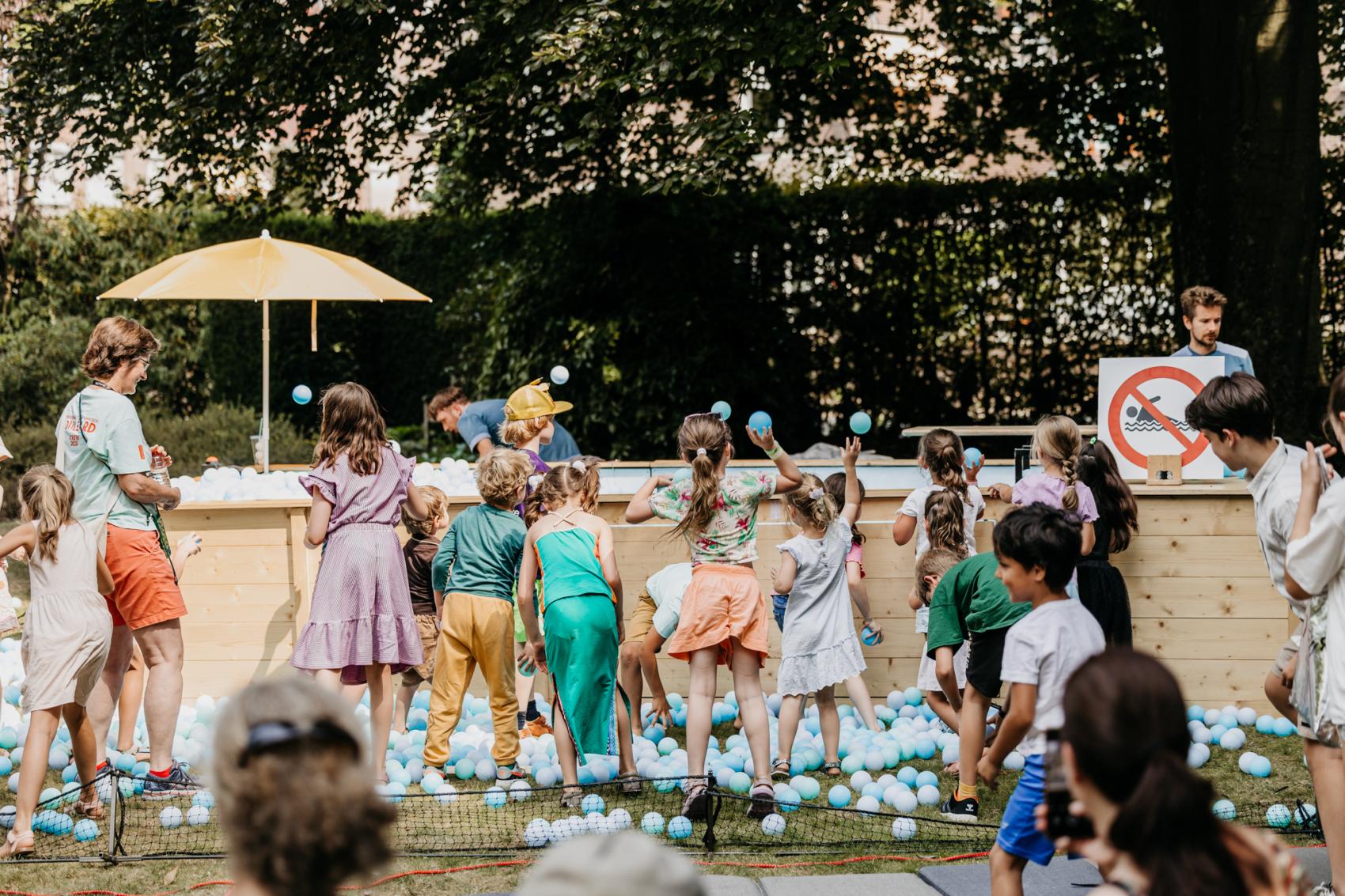 © Kim van der Weerden